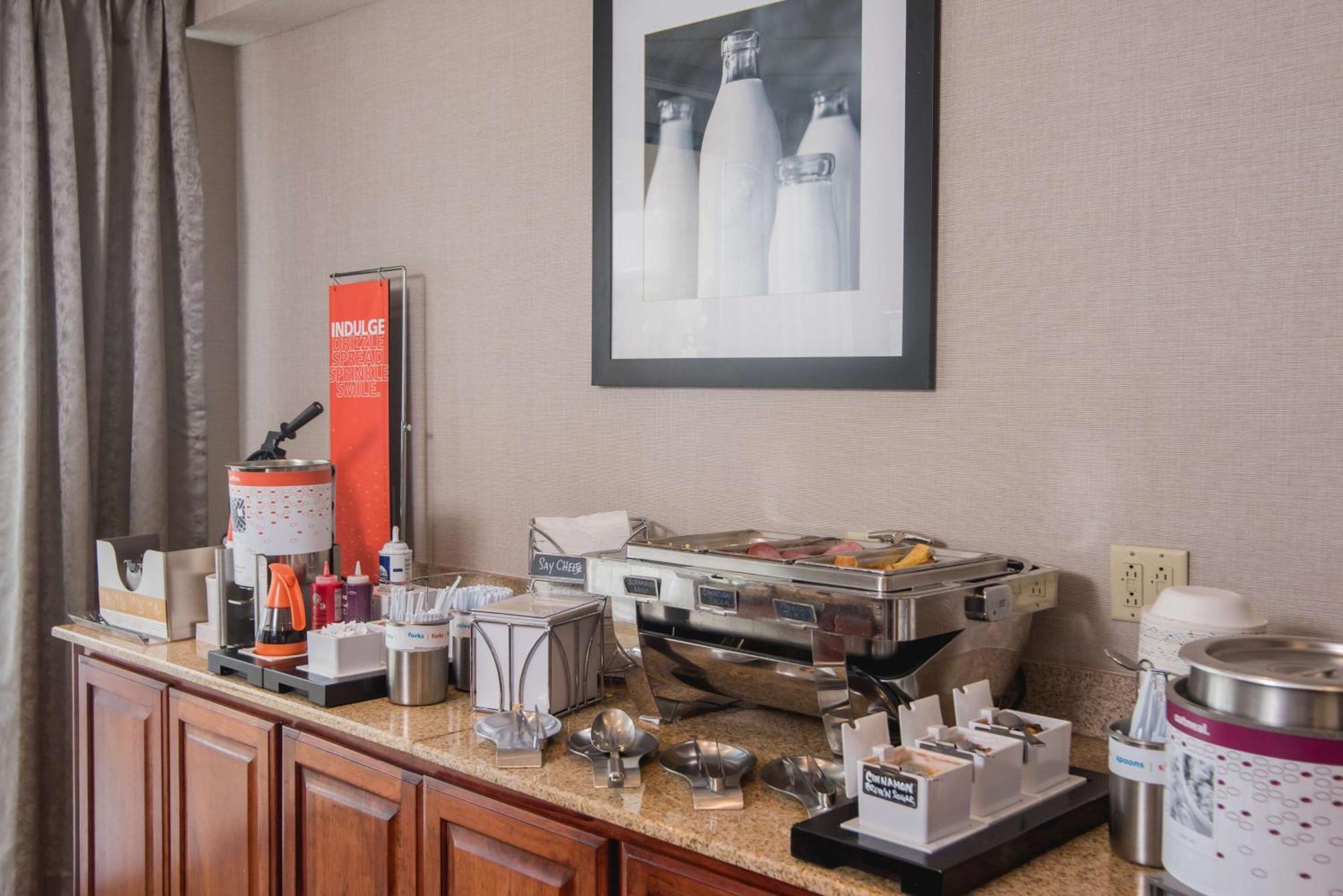 Hampton Inn Joplin Dış mekan fotoğraf
