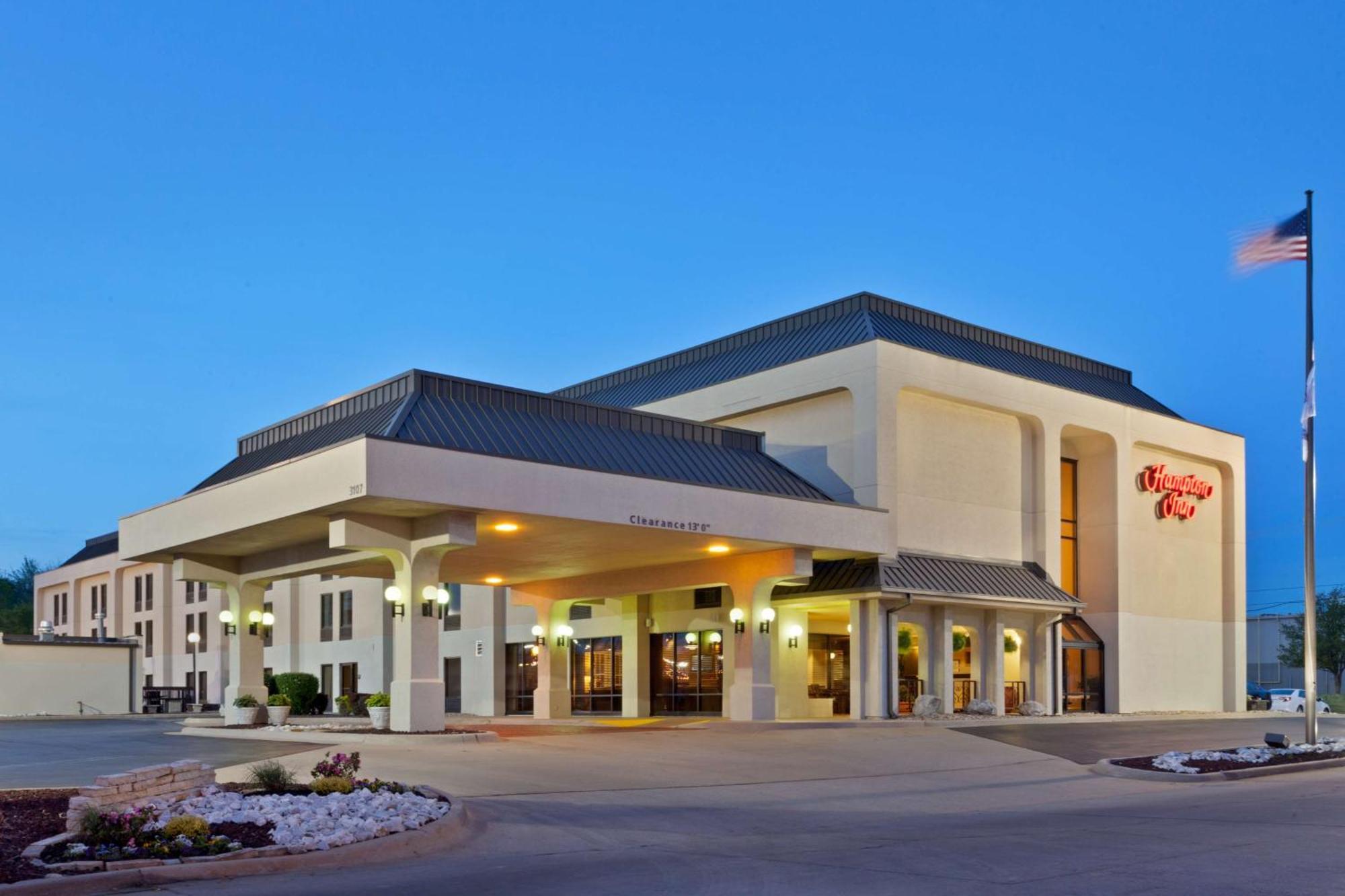 Hampton Inn Joplin Dış mekan fotoğraf